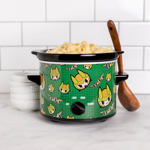 Uncanny Brands Hello Kitty 2qt Slow Cooker - Cook With Hello Kitty 